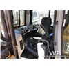Image 5 : 2004 CAT D6R LGP CRAWLER