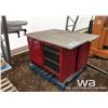 Image 2 : WORK SHOP BENCHES