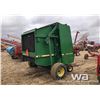 Image 3 : 1990 JOHN DEERE 535 ROUND BALER