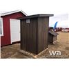 Image 2 : 2 SEATER OUTHOUSE