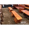 Image 1 : (2) BENCHES