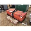 Image 1 : SQUARE FUEL TANK