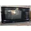 Image 1 : BLACK DANBY MICROWAVE