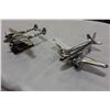 Image 2 : TWO MODEL PLANES