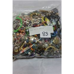 LARGE BAG OF JEWELLRY