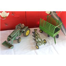 THREE JOHN DEERE DIE CAST TRACTORS