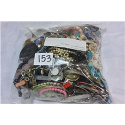 LARGE BAG OF JEWELLRY