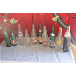 LOT OF VINTAGE SODA BOTTLES