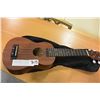Image 1 : UKELELE IN BAG