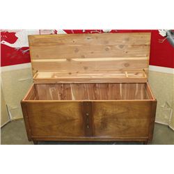 CEDAR LINED CHEST WITH KEY