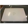 Image 2 : WHITE MACBOOK MODEL A1181