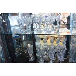 2 SHELVES OF CRYSTAL GLASSWARE