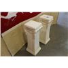 Image 2 : PAIR OF WHITE PEDESTLES