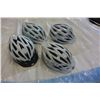 Image 1 : FOUR MOUNTAIN BIKE HELMETS