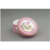 Image 2 : Chinese Famille Rose Porcelain Cosmetic Box QL Mk