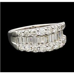 2 ctw Diamond Ring - Platinum