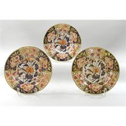 TWENTY-FOUR MASON'S PORCELAIN PLATES, English. 19th Century. In the "Japan" pattern. Comprising...