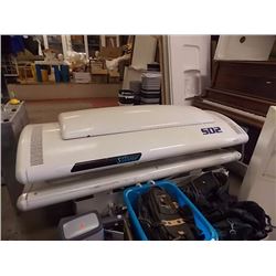 SILNER TANNING BED - SAID TO BE WORKING