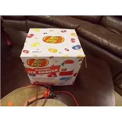 ELECTRIC ICE SHAVER IN BOX