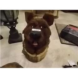 UNIQUE CHAINSAW CARVING - BEAR IN STUMP