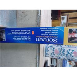 SCREEN IN BOX