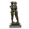 Image 7 : Two Gay Men Engaging In A Flirtatious Kiss Statue