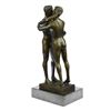 Image 8 : Two Gay Men Engaging In A Flirtatious Kiss Statue