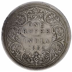Silver One Rupee Coin of Victoria Queen of Bombay Mint of 1862.