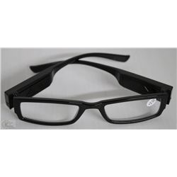 NEW PAIR OF READING GLASSES +2.00