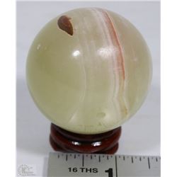 #85  GREEN ONYX POLISH SPHERE  BALL 1.5" (169.6G)