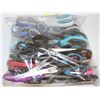 Image 1 : BAG OF ASSORTED SCISSORS