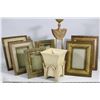 Image 1 : FLAT OF GOLD TONED MATCHING PICTURE FRAMES,