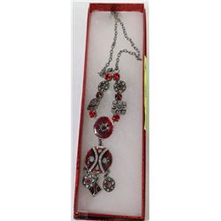 VINTAGE RED AND BLACK DANGLE NECKLACE