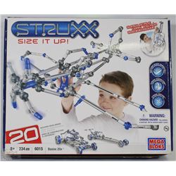 NEW STRUXX ROBOTRIX T-REX SUPER SCALE SIZE IT UP
