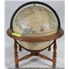 Image 1 : VINTAGE BRAND MCNALLY TERRESTRIAL GLOBE