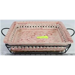 LARGE CASSEROLE WROUGHT IRON BASE
