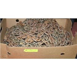 LOT OF CHAINS AND LOCKS WITH KEYS