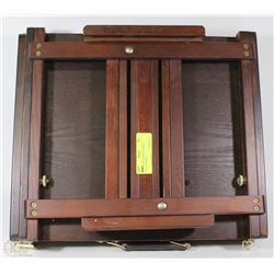 NEW WOOD ARTISTS STUDIO FOLDING EASEL