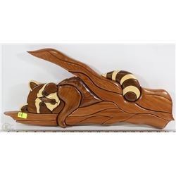 LARGE DECORATIVE RACOON WALL DÉCOR (20”H X 9.5”W)