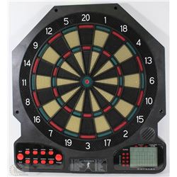 BATTERY OPERATED DART BOARD/SCORE BOARD
