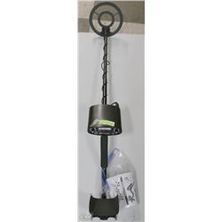 BOUNTY HUNTER TRACKER IV METAL DETECTOR