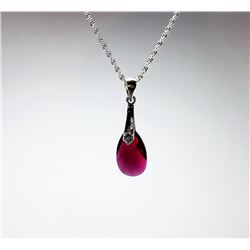 SWAROVSKI CRYSTAL PENDANT & CHAIN