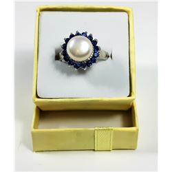 WHITE AKOYA & BLUE SAPPHIRE FASHION RING