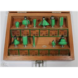 12PC ROUTER BITS IN WOOD CASE