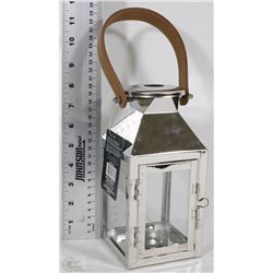 HOMETRENDS SMALL DECORATIVE LANTERN