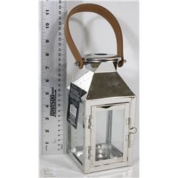 HOMETRENDS SMALL DECORATIVE LANTERN