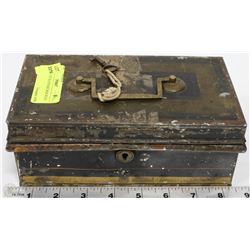 ANTIQUE TIN KEEPSAKE BOX WITH KEY