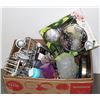 Image 1 : BOX WITH ASSORTED SHOWER/BATH SUPPLIES INCL MATS,