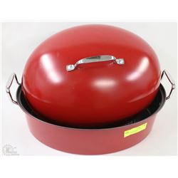 GIANT RED ROASTER WITH ROASTING RACK