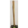 Image 1 : 16 POUND SLEDGE HAMMER
